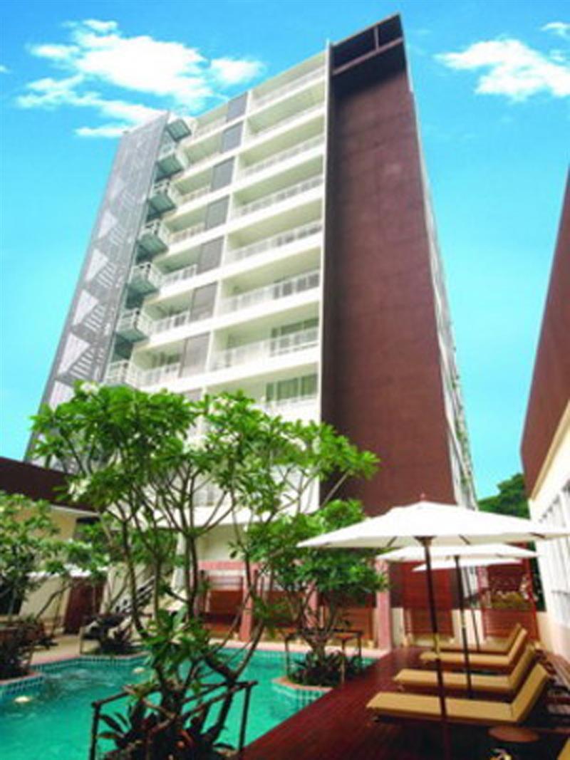 Khách sạn Furamaxclusive Sathorn, Bangkok